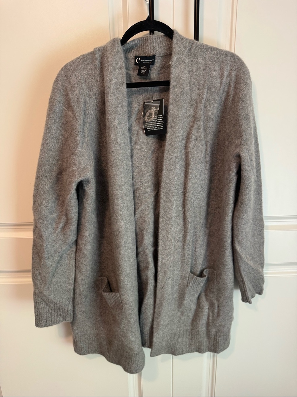 Bloomingdale's Gray Cashmere Open Cardigan